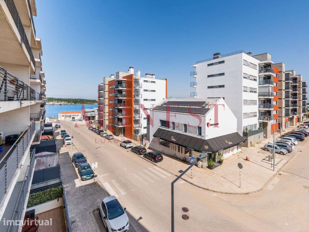 APARTAMENTO T2 NOVO COM TERRAÇO E VISTA RIO - BAÍA DO SEIXAL - Grande imagem: 3/46
