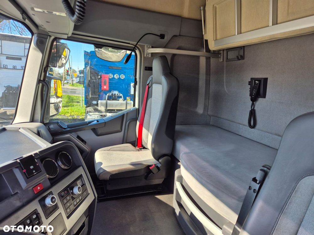 Renault T460 XLOW SLEEPERCAB - 5