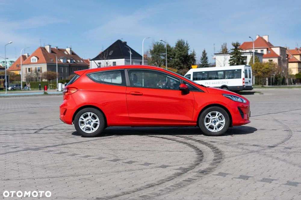 Ford Fiesta - 2