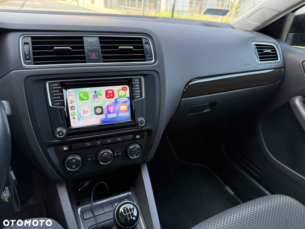 Volkswagen Jetta 2.0 TDI DPF BMT Comfortline - 19