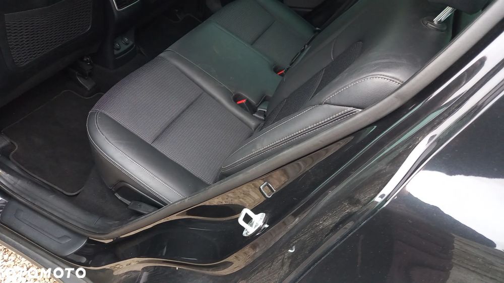 Kia Sportage 2.0 CRDI 4WD Automatik Spirit - 8