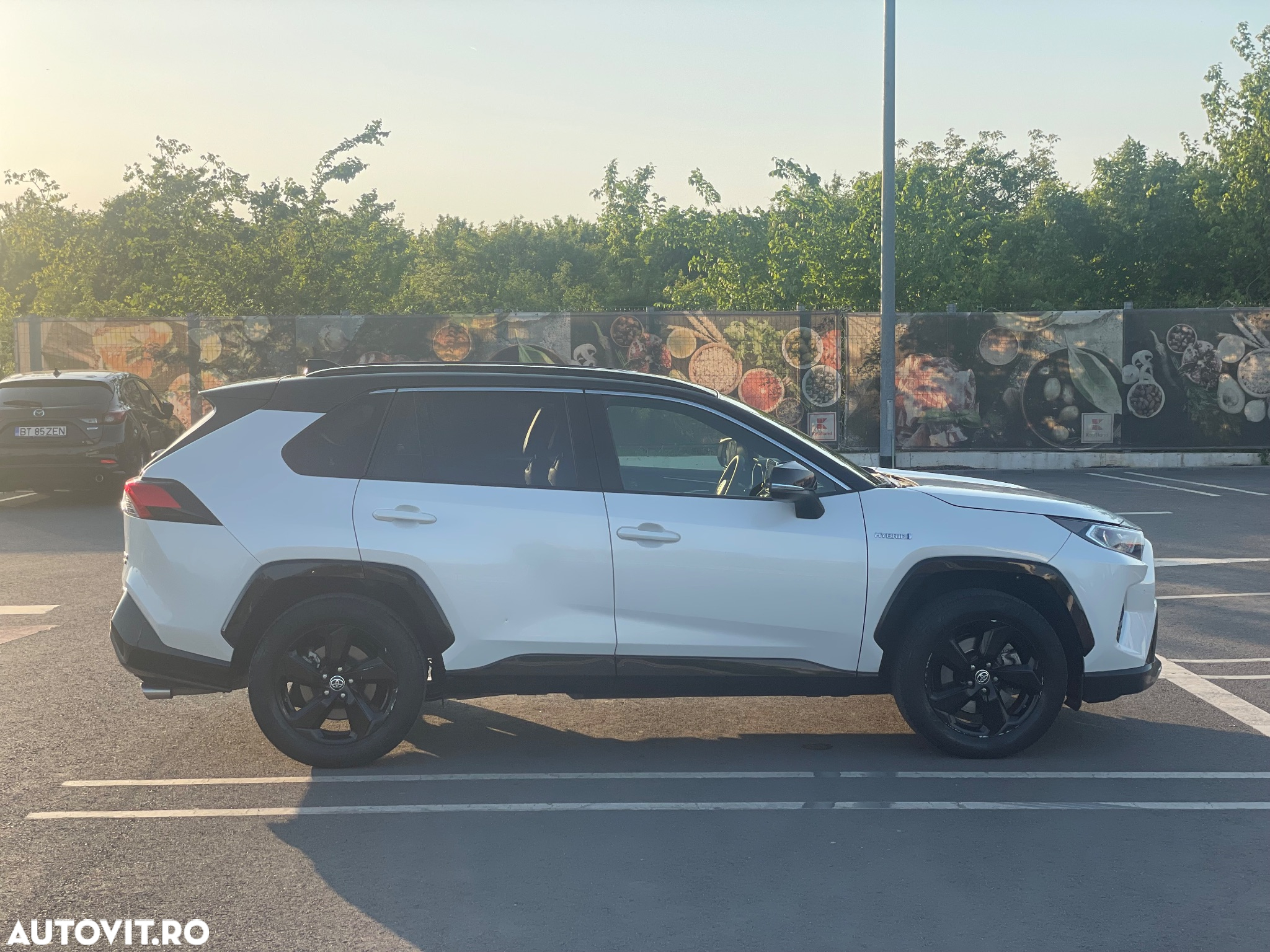 Toyota RAV4 2.5 4x4 Hybrid Style Selection - 11