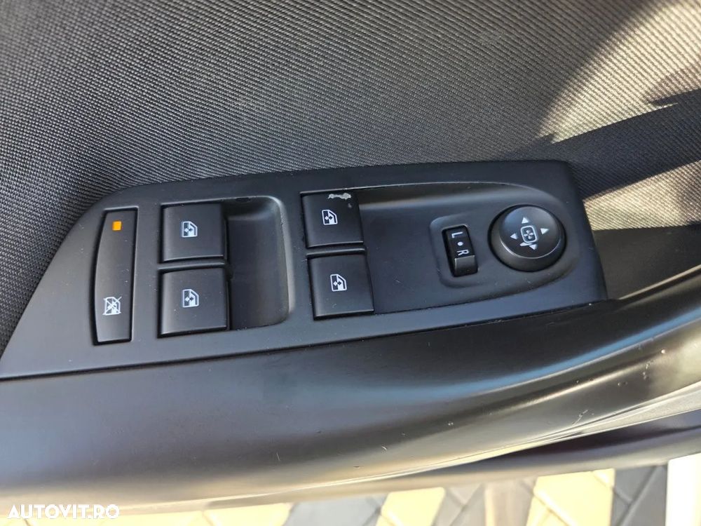 Opel Astra Sport Tourer 1.6 CDTI ECOTEC Dynamic - 16