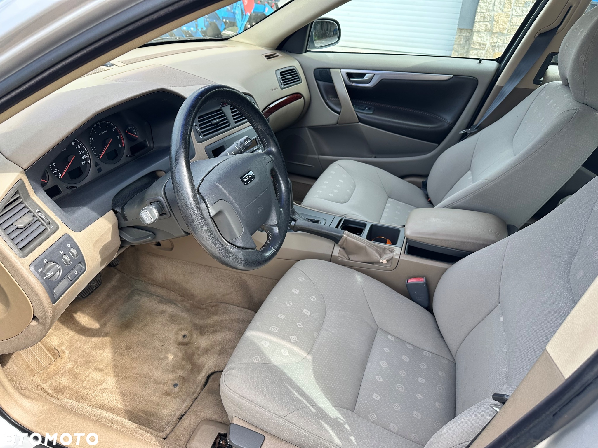 Volvo V70 2.4 Edition Comfort - 17