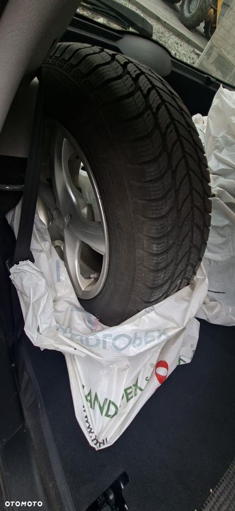 Peugeot 207 - 10