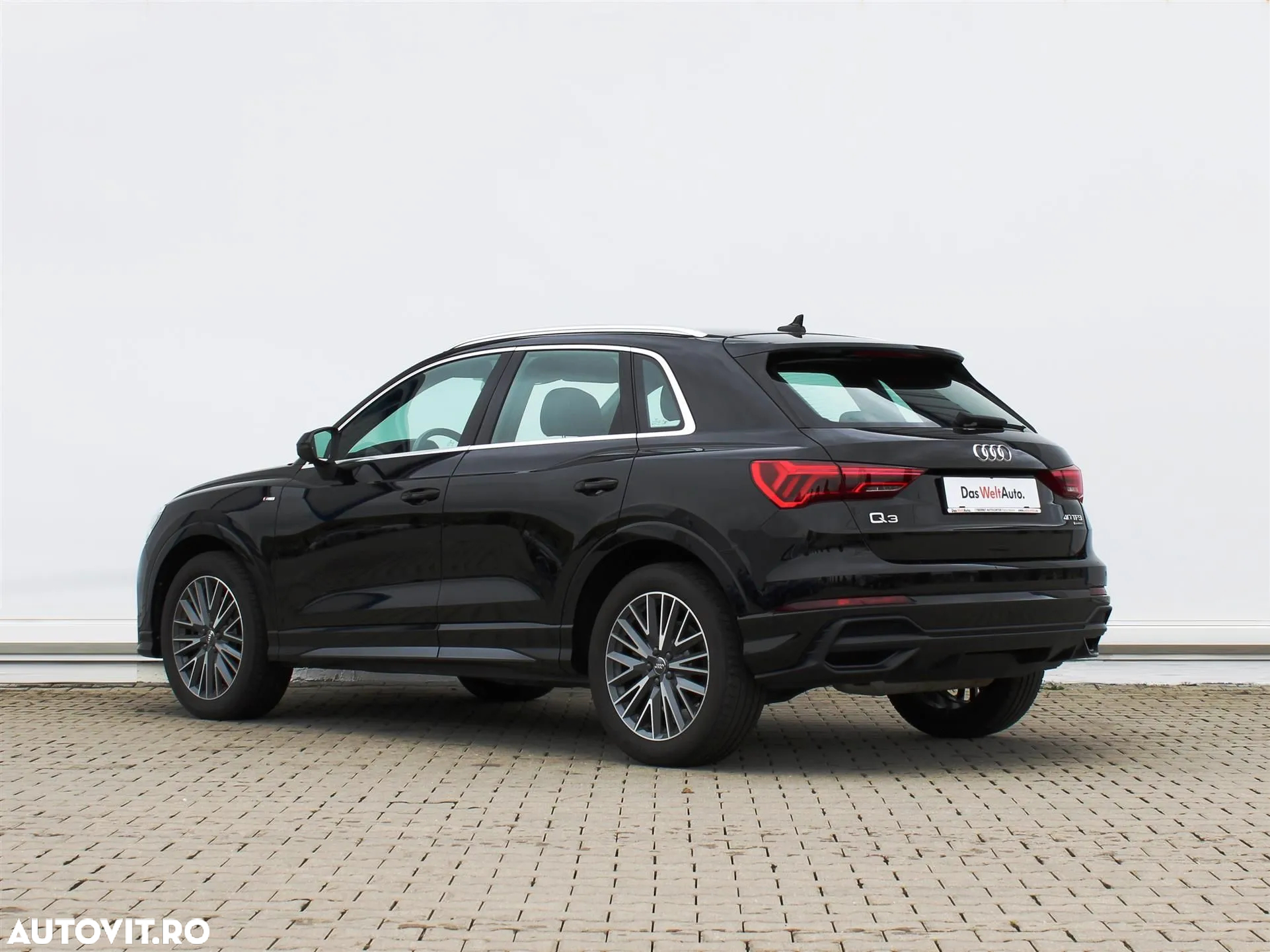 Audi Q3 40 TFSI quattro S tronic S line - 3