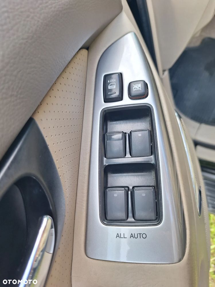 Toyota Land Cruiser 4.0 Sol Navi EU4 - 8