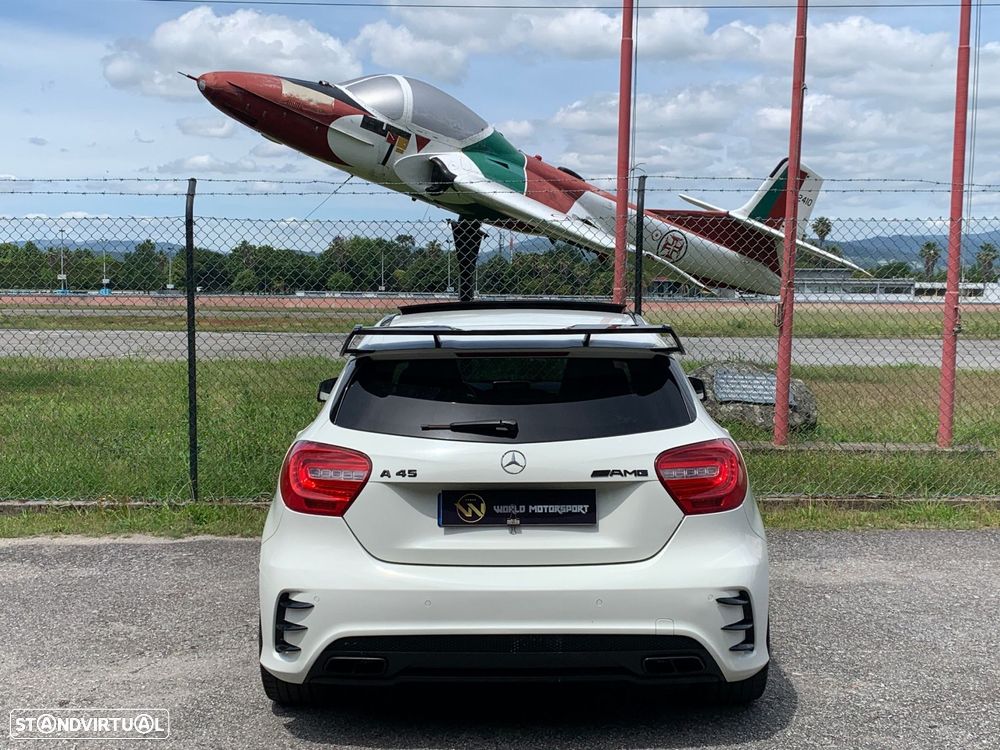 Mercedes-Benz A 45 AMG 4-Matic - 4