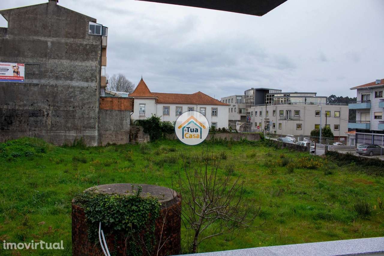 Terreno com Duas Frentes – 2204m2 – Nacional 1, Lourosa - Grande imagem: 5/27