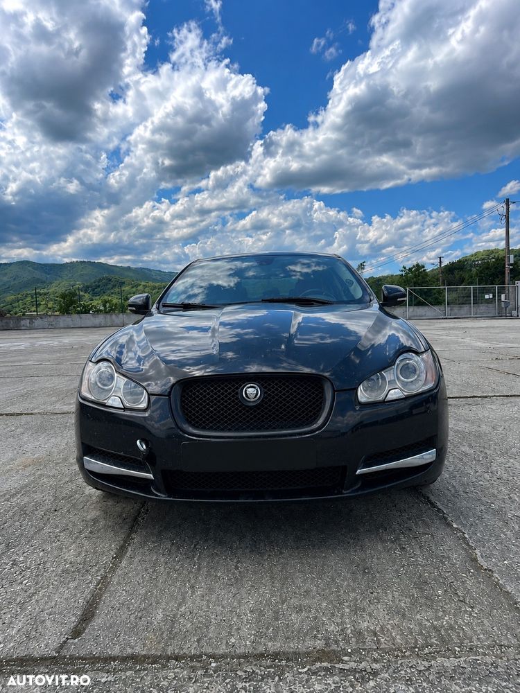 Jaguar XF 3.0 V6 S - 2