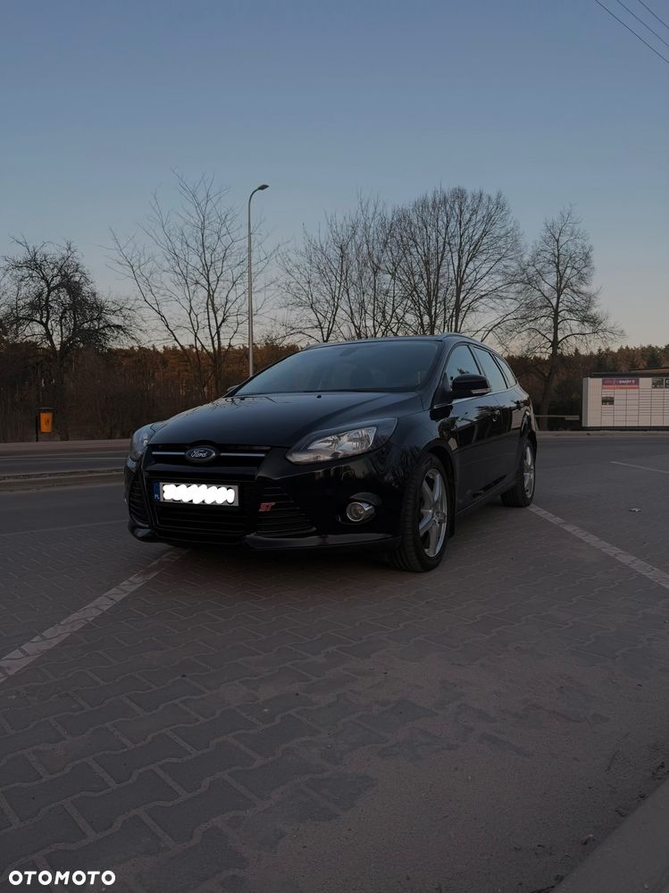 Ford Focus SW 1.0 EcoBoost Titanium - 20
