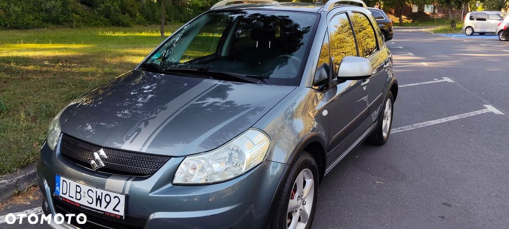 Suzuki SX4 1.6 VVT 4x2 Comfort Dance - 2