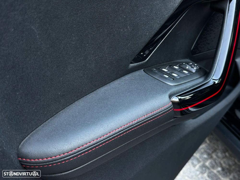 Peugeot 2008 PureTech 110 Stop&Start GT-Line Edition - 13