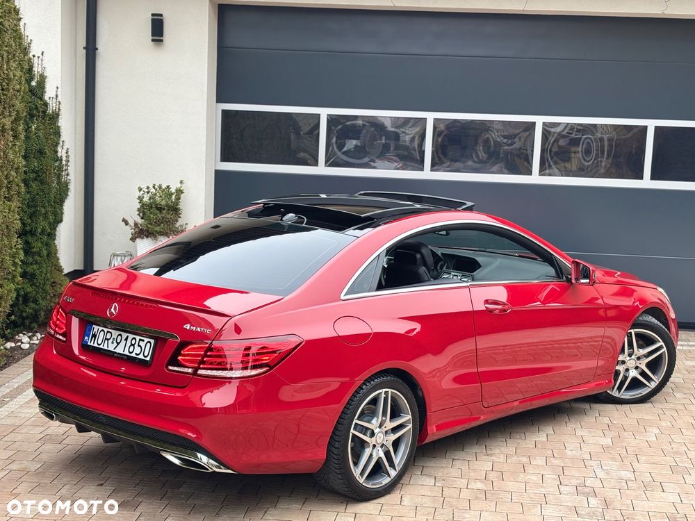 Mercedes-Benz Klasa E 400 4Matic 9G-TRONIC AMG Line - 4