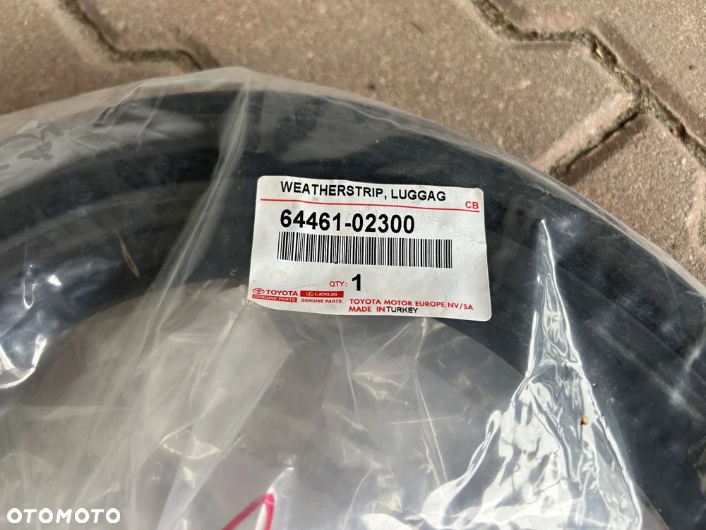TOYOTA COROLLA E21 SEDAN 2019- USZCZELKA GUMA KLAPY BAGAŻNIKA POKRYWY TYLNEJ TYLNA TYŁ NOWA - 4