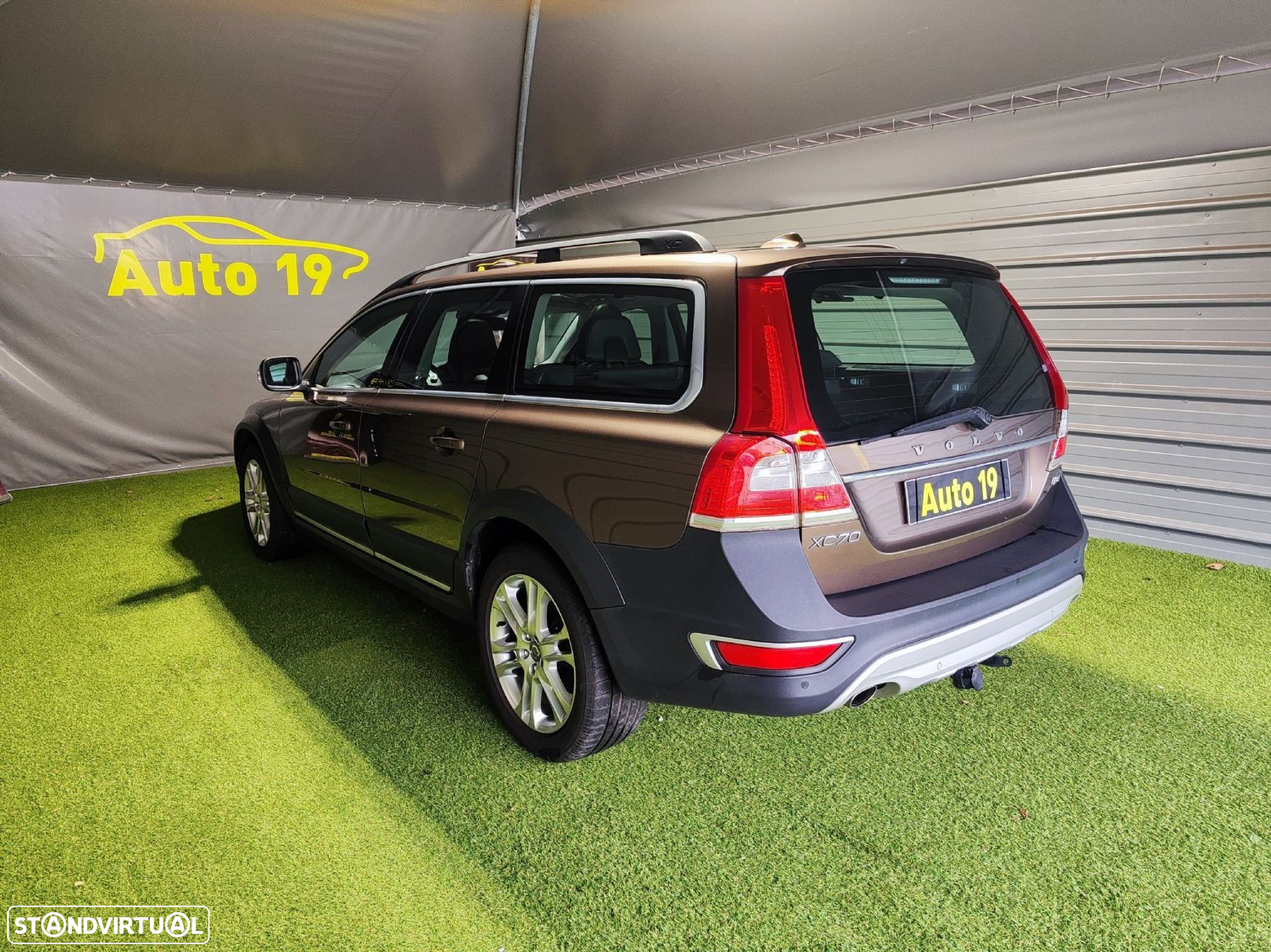 Volvo XC 70 2.0 D4 Summum - 4