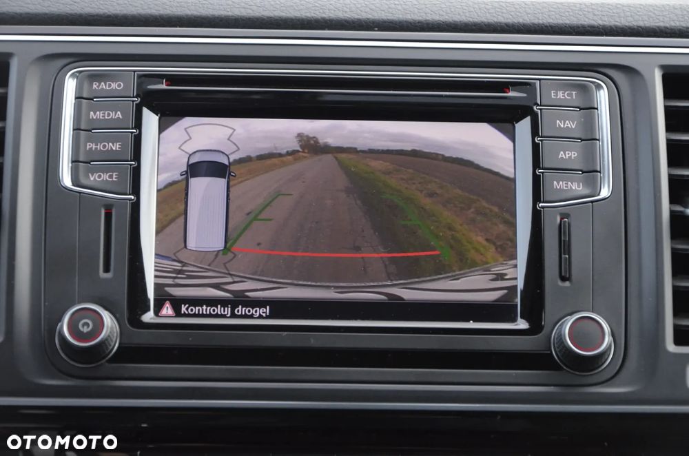 Volkswagen Multivan - 39