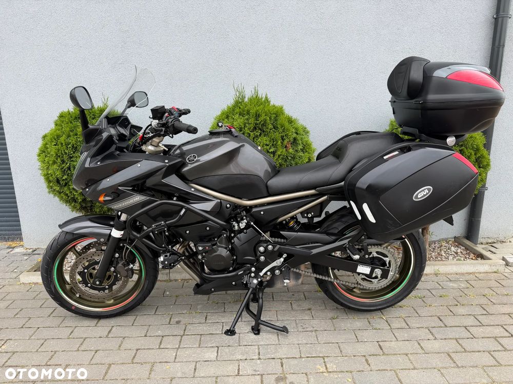 Yamaha XJ - 5
