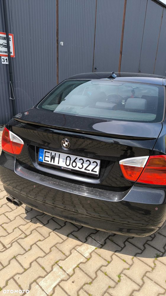 Spoiler Lotka Dokładka BMW E90 Dokładka Tylna MP Czarny Połysk - 6