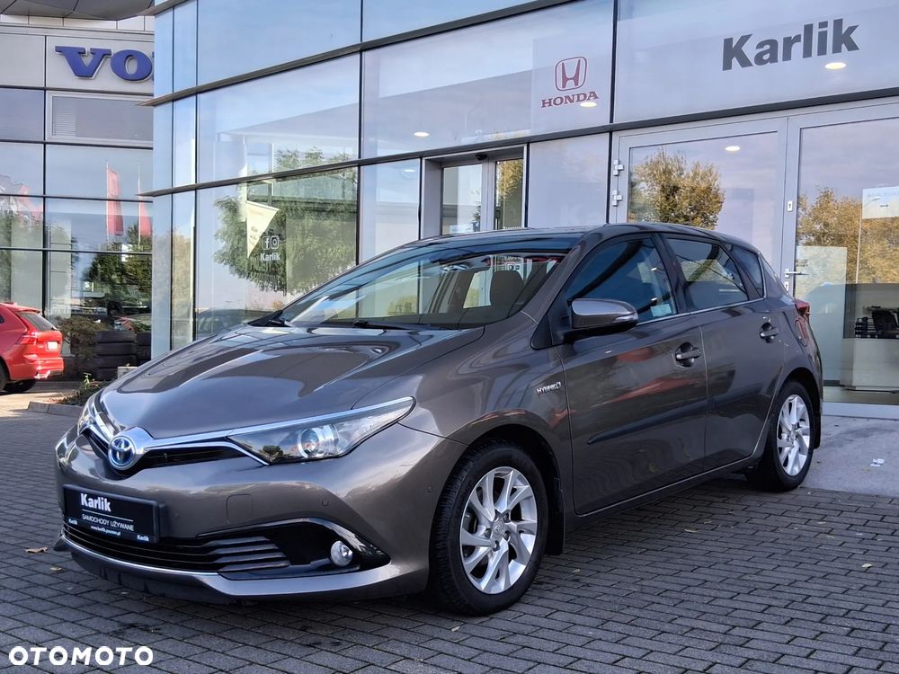Toyota Auris Hybrid 135 Premium - 4