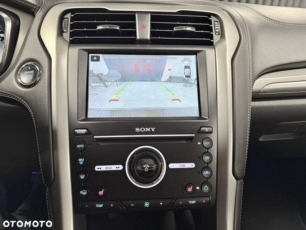 Ford Mondeo 2.0 EcoBlue VIGNALE - 32