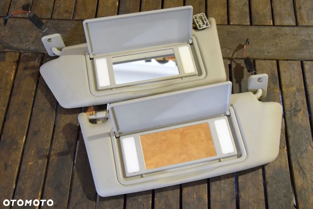 Opel Astra H Osłona przeciwsłoneczna prawa / lewa Daszek - 1