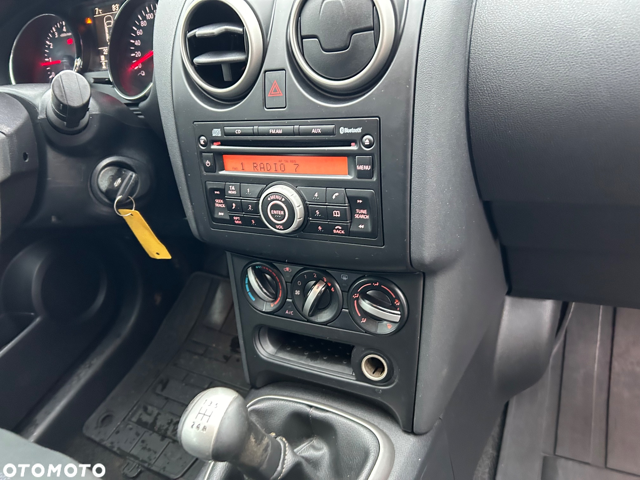 Nissan Qashqai - 9