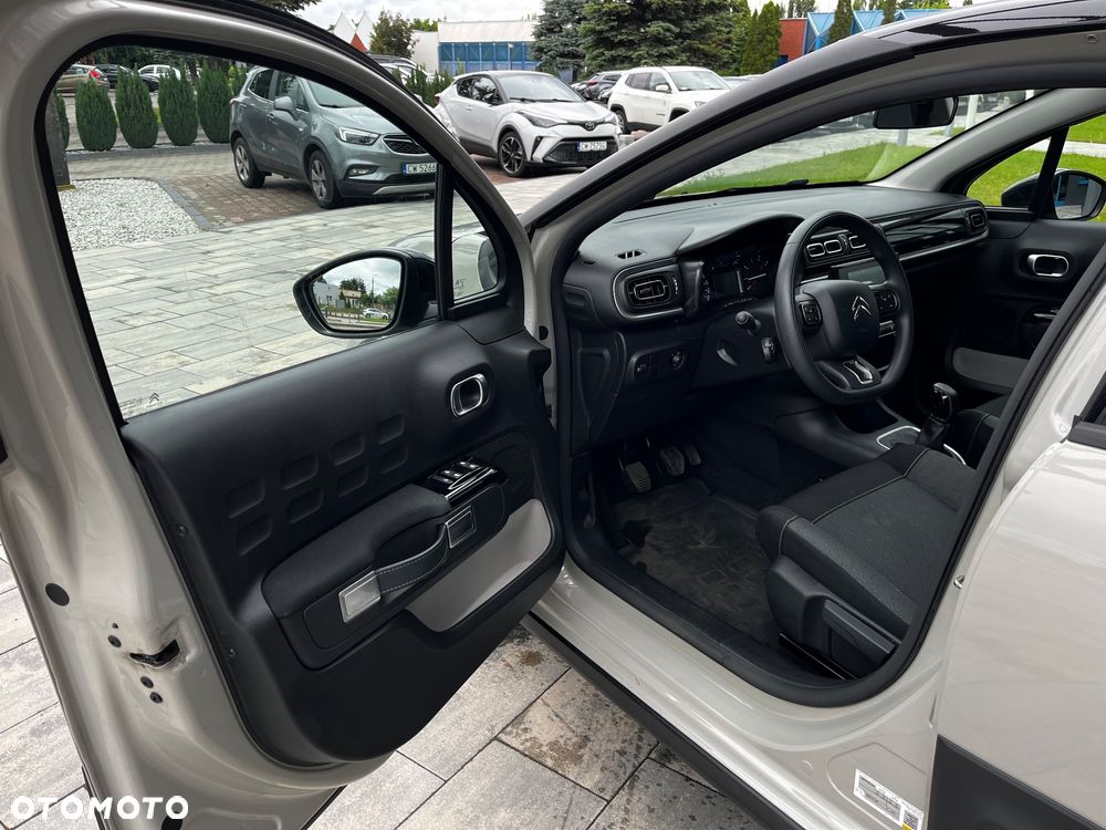 Citroën C3 1.2 PureTech Shine - 25