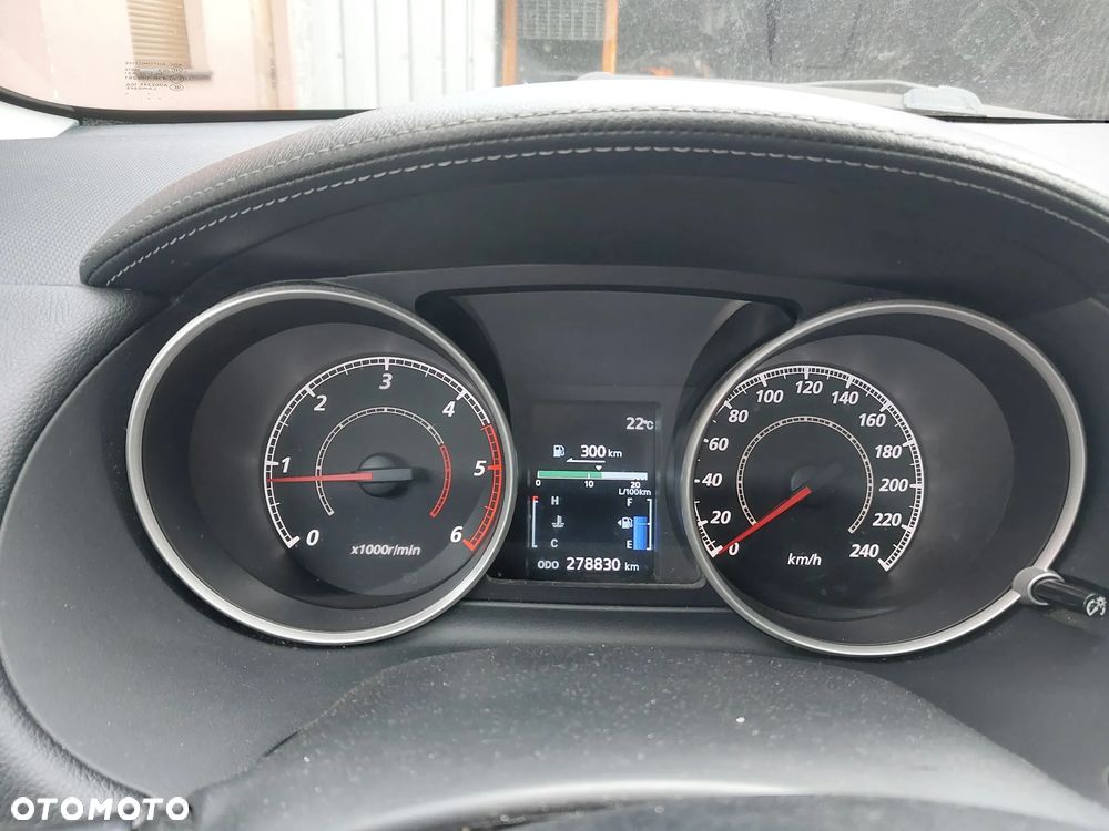 Mitsubishi Outlander 2.0 DID Intense + - 2