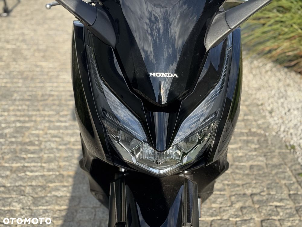 Honda NSS - 18