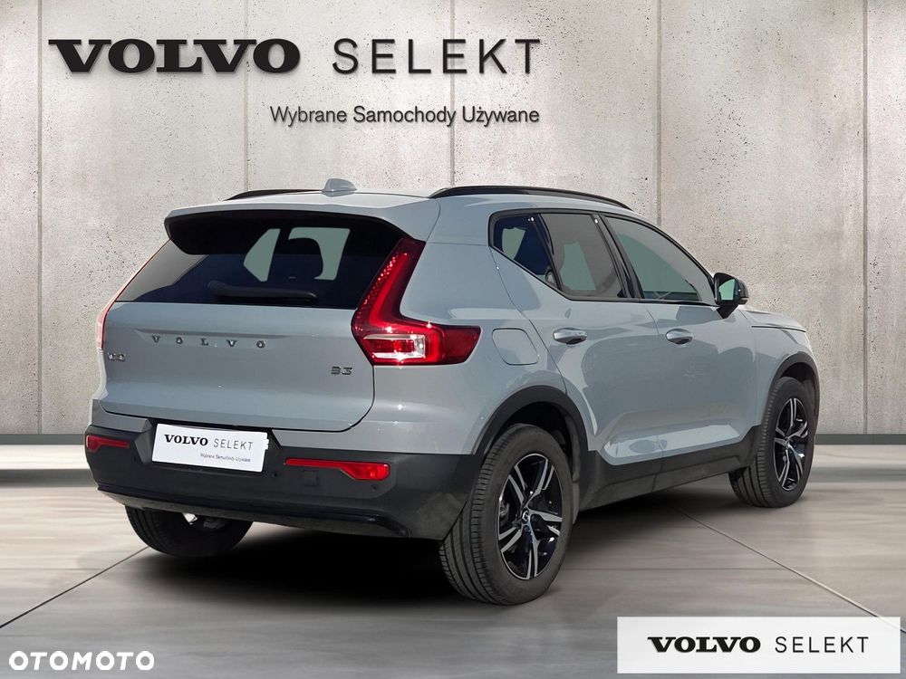 Volvo XC 40 B3 Plus Dark - 6