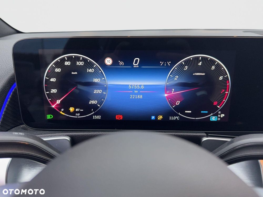 Mercedes-Benz GLB 200 AMG Line 7G-DCT - 14