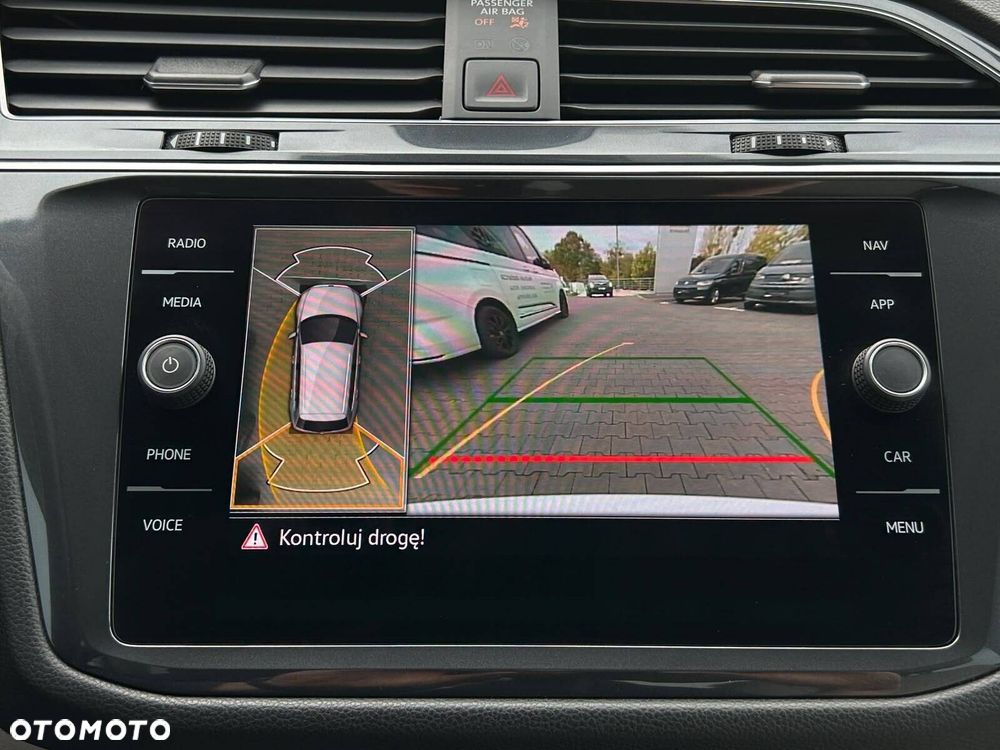 Volkswagen Tiguan 2.0 TSI 4Mot Elegance DSG - 39