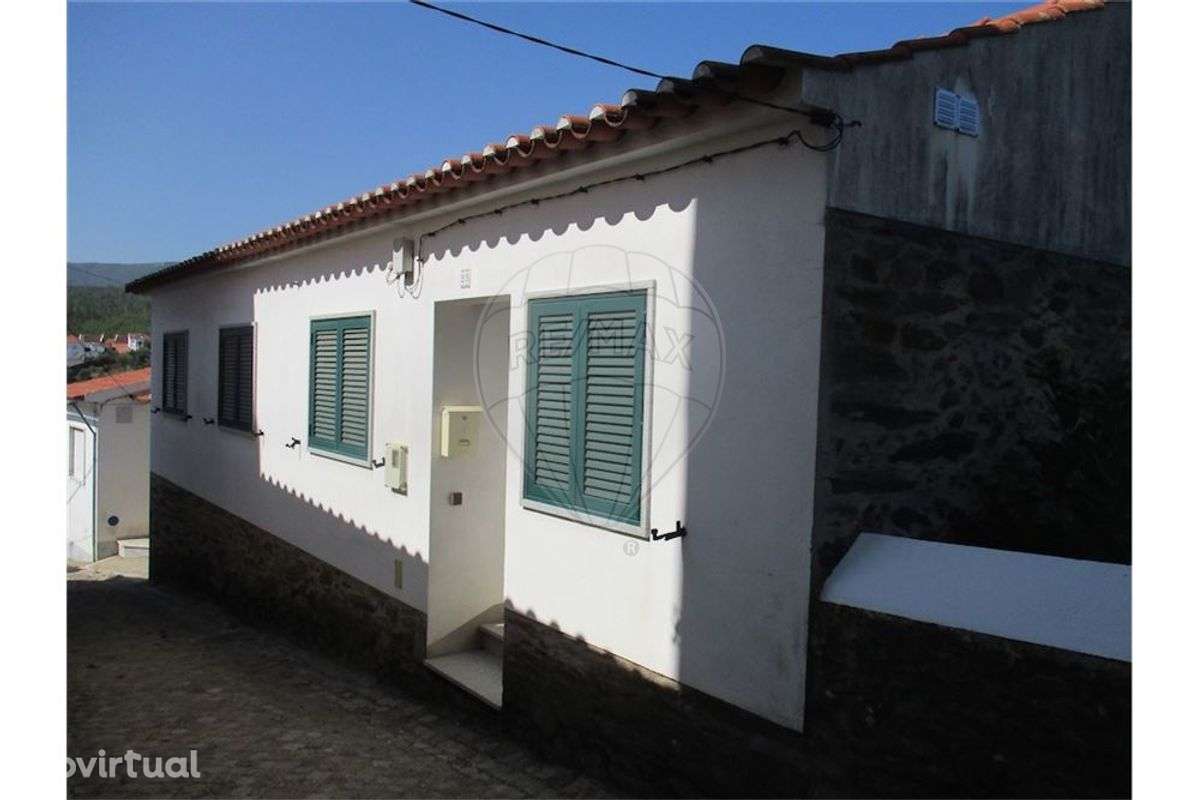 Moradia T2 para venda - Grande imagem: 2/40