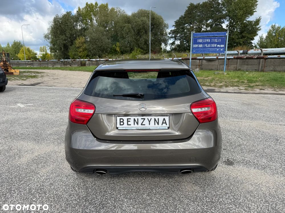 Mercedes-Benz Klasa A 180 (BlueEFFICIENCY) AMG Sport - 30