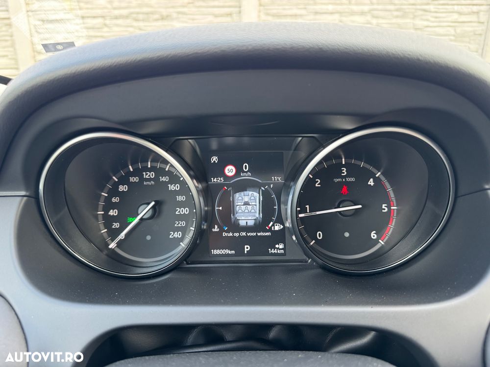 Land Rover Discovery Sport - 15