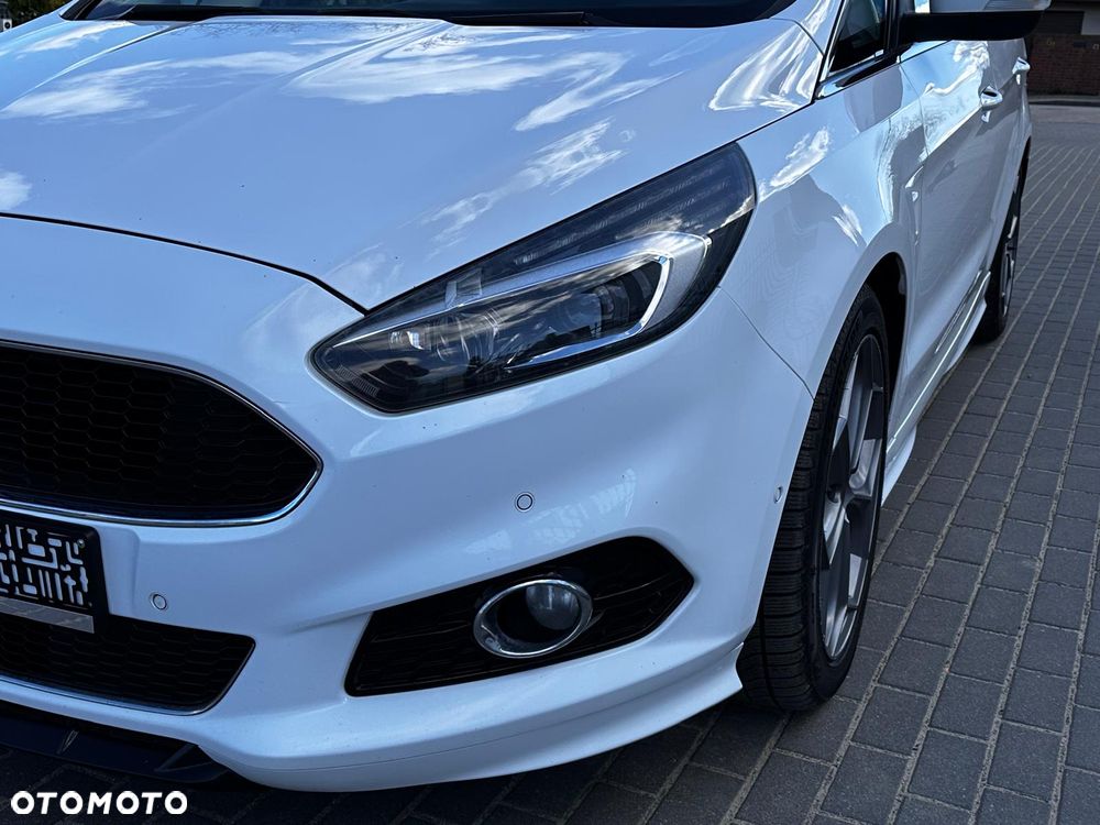 Ford S-Max 2.0 TDCi ST-Line PowerShift - 17