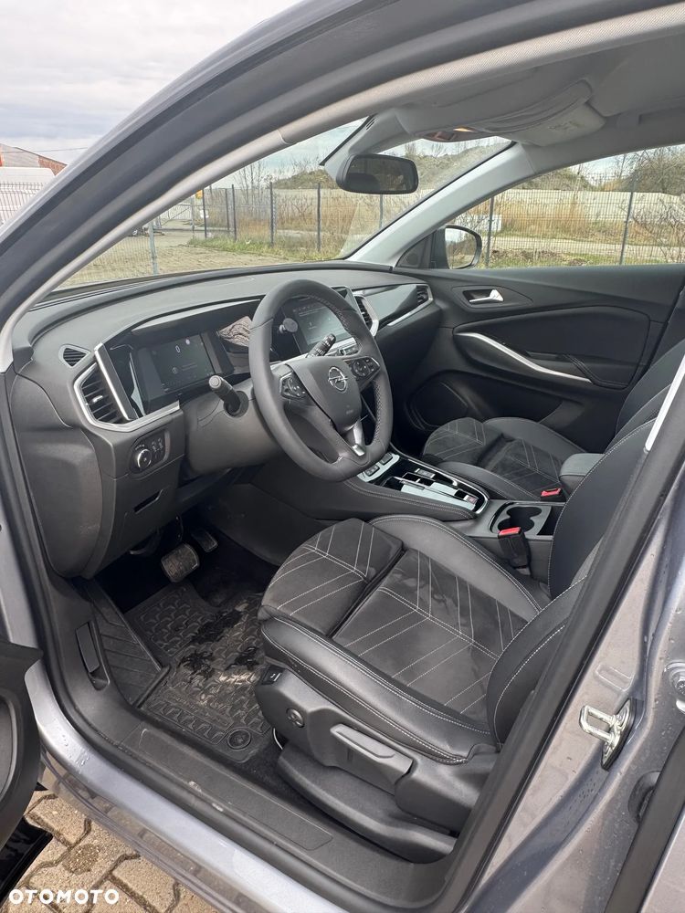 Opel Grandland X - 19