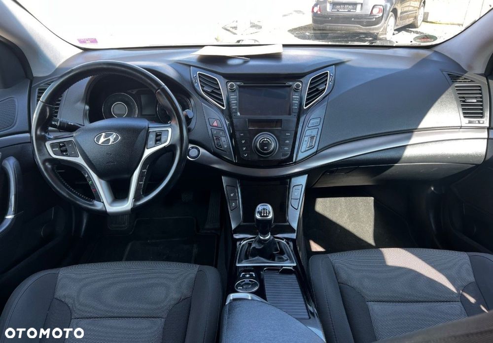 Hyundai i40 - 10
