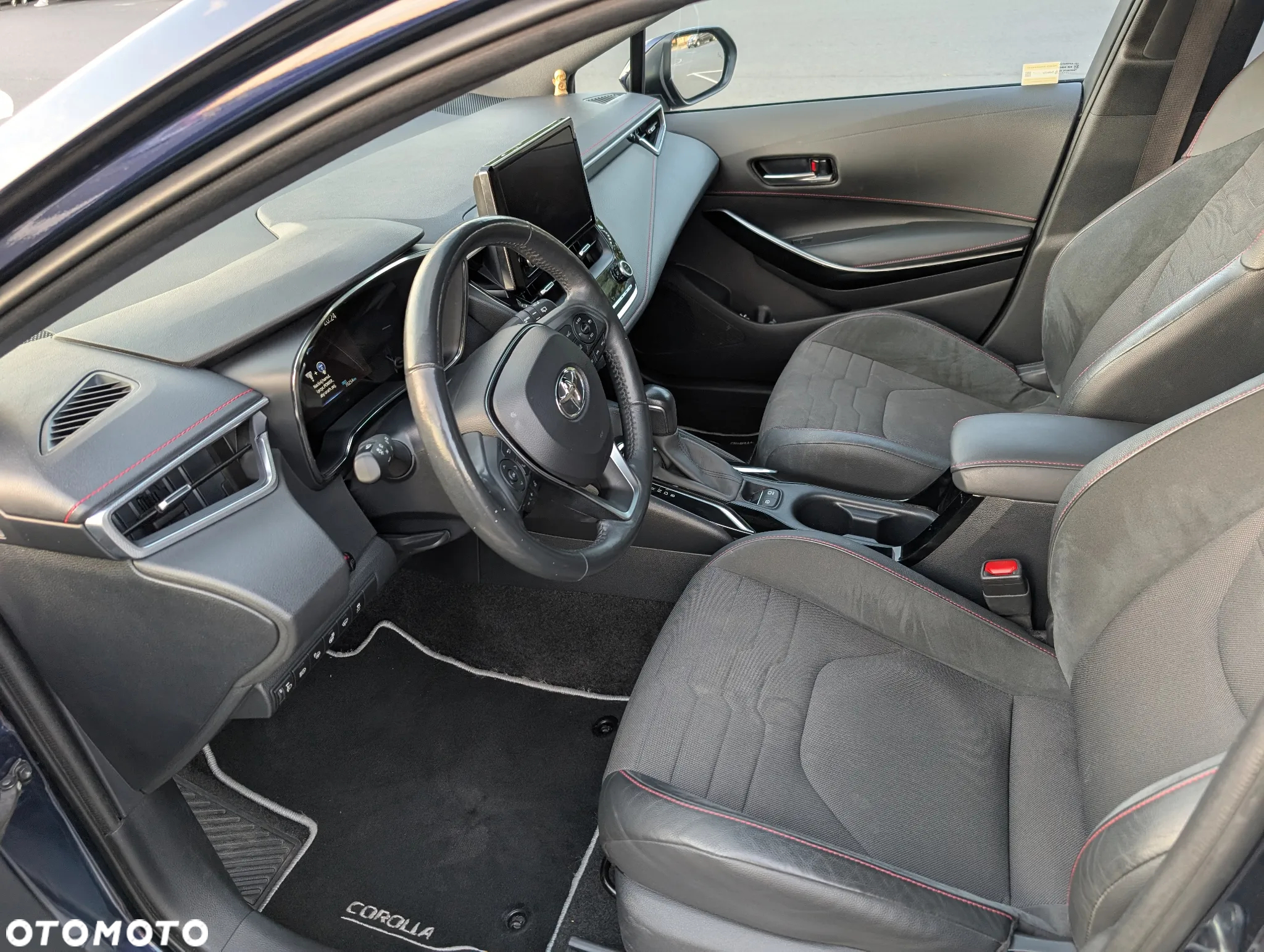 Toyota Corolla 1.8 Hybrid Executive - 21