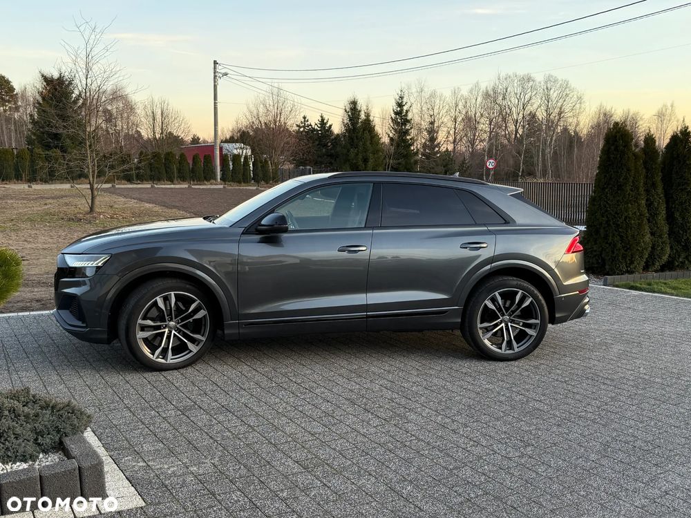 Audi SQ8 - 40
