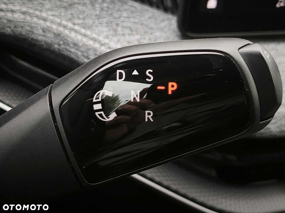 Skoda Superb 2.0 TDI SCR Selection DSG - 25