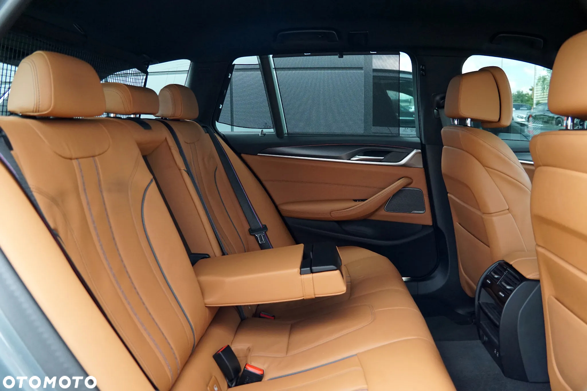 BMW Seria 5 530i xDrive - 29