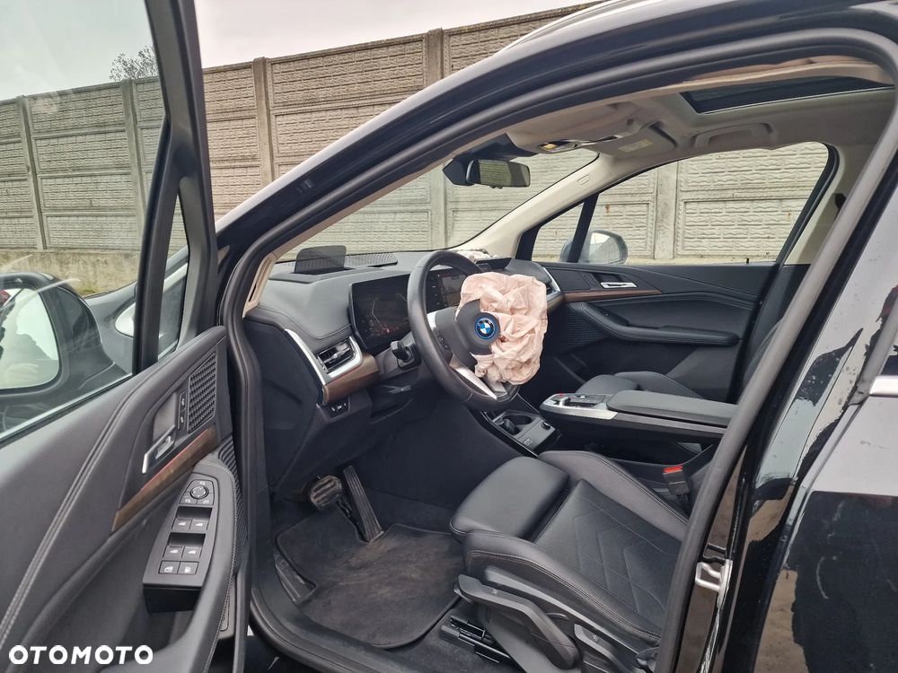 BMW Seria 2 225e xDrive Luxury Line - 7