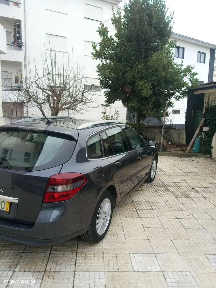 Renault Laguna Break dCi 110 FAP Dynamique - 6