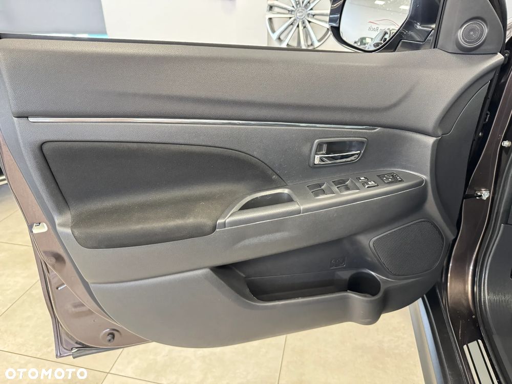 Mitsubishi ASX 2.0 Instyle 4WD CVT - 19