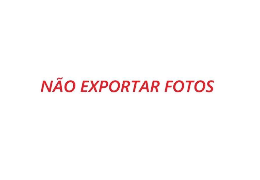 Apartamento T3 com garagem em zona de Santa Clara - Grande imagem: 2/12