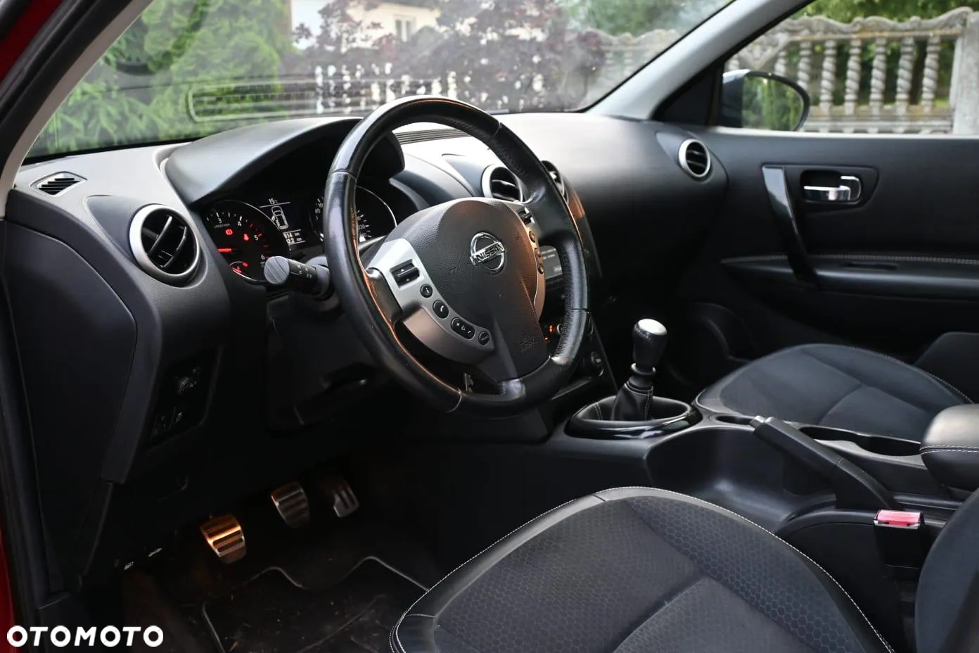 Nissan Qashqai 1.5 dCi Tekna - 8