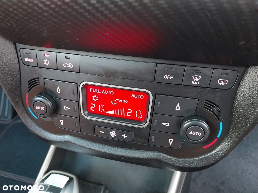 Alfa Romeo Mito 1.4 TB Distinctive - 23