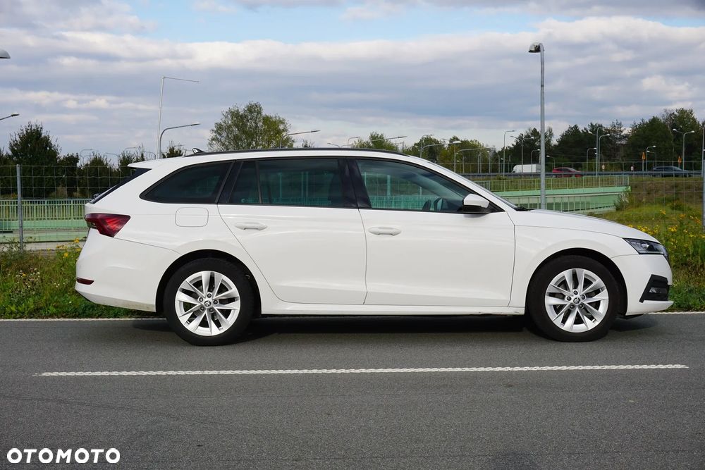 Skoda Octavia 2.0 TDI Ambition - 8